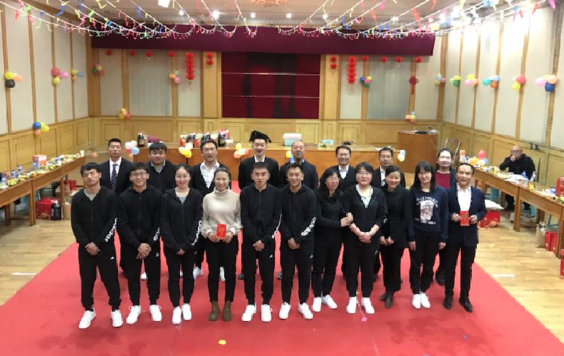 優秀節目表演者領獎.png